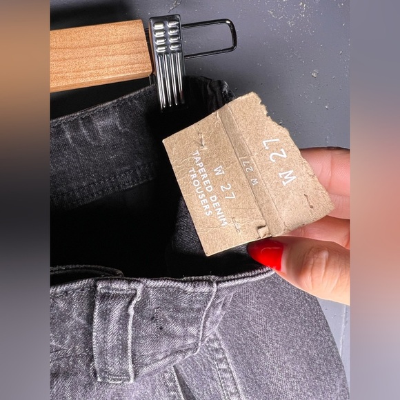 Madewell Tapered Denim Trousers (27) - Picture 7 of 9